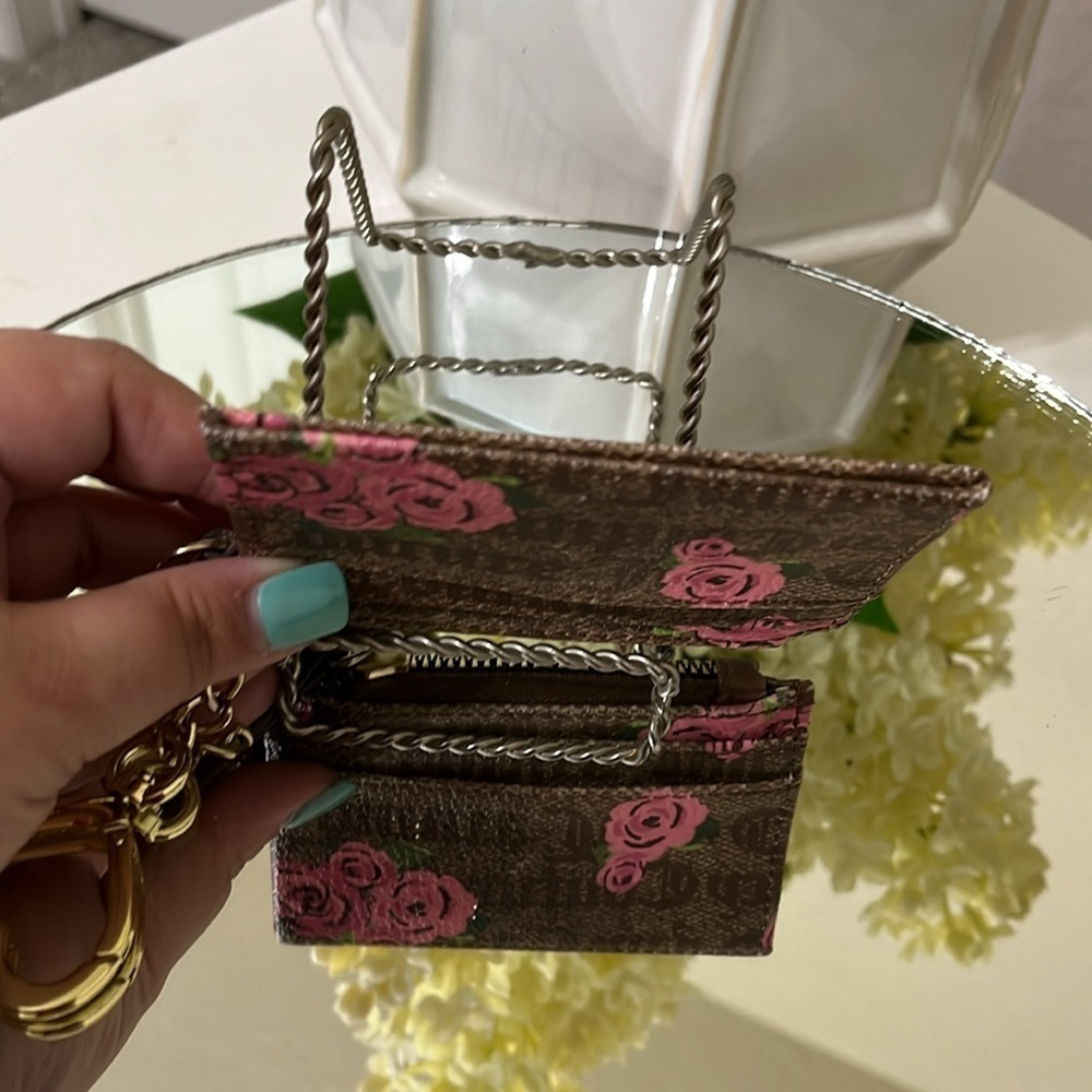 Juicy Couture Floral Painted Keychain Card Case w/Coin Zip Compartment - Picture 10 of 14